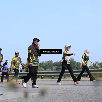 Runner Photo 6345887