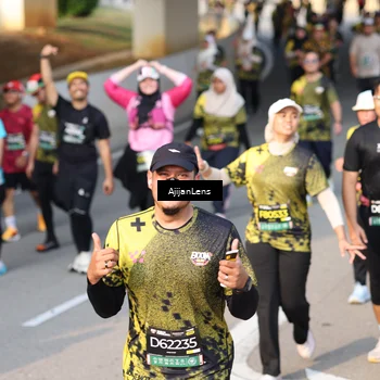 Runner Photo 6345897