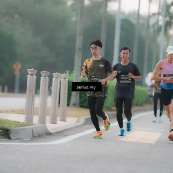Runner Photo 6345910