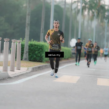 Runner Photo 6345926