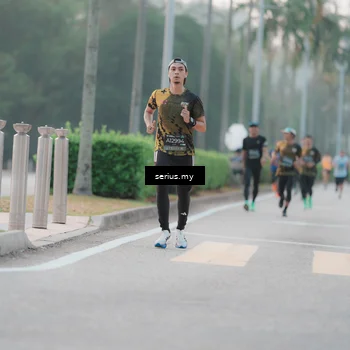 Runner Photo 6345947