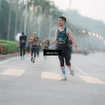 Runner Photo 6345955