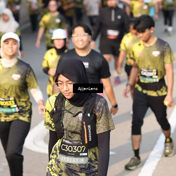 Runner Photo 6345978