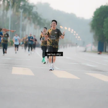 Runner Photo 6345996