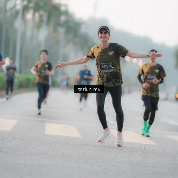 Runner Photo 6346031