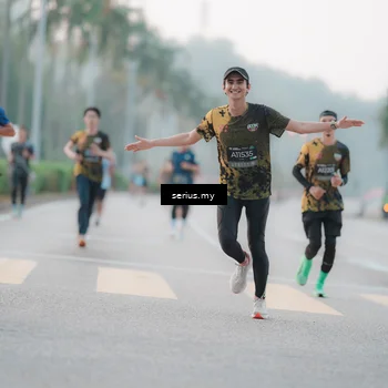 Runner Photo 6346036