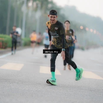 Runner Photo 6346055