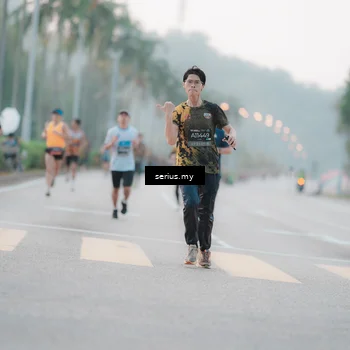 Runner Photo 6346069