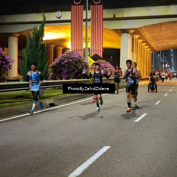 Runner Photo 6346073
