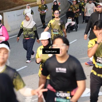 Runner Photo 6346083