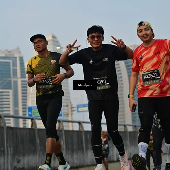 Runner Photo 6346103