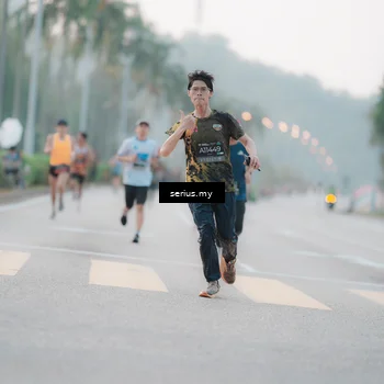 Runner Photo 6346107