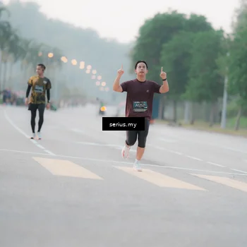 Runner Photo 6346131
