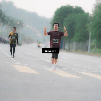 Runner Photo 6346140