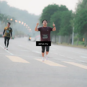 Runner Photo 6346149