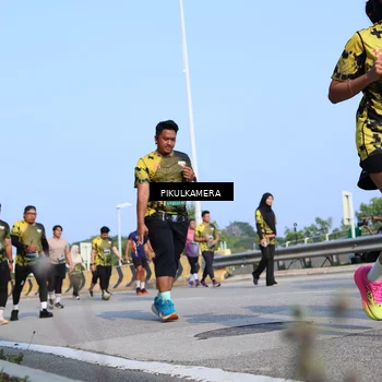 Runner Photo 6346152