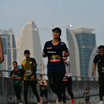 Runner Photo 6346178