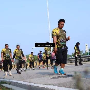 Runner Photo 6346182