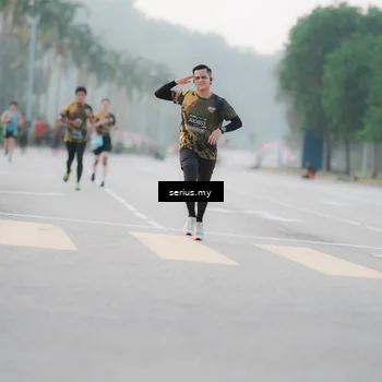 Runner Photo 6346191