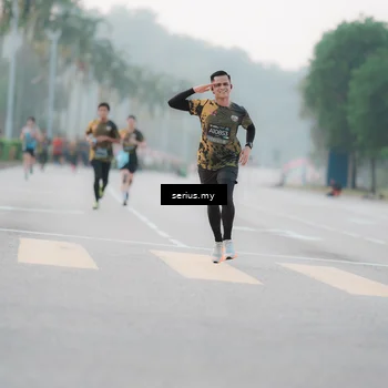 Runner Photo 6346192