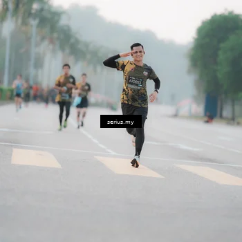 Runner Photo 6346197
