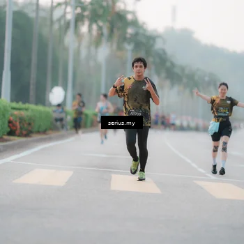 Runner Photo 6346263