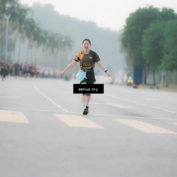 Runner Photo 6346274