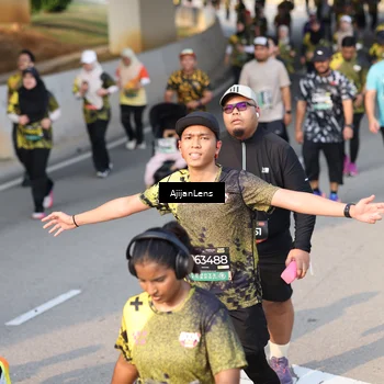 Runner Photo 6346287
