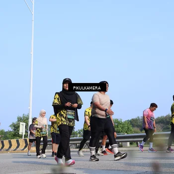 Runner Photo 6346319