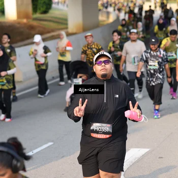 Runner Photo 6346344