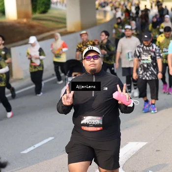 Runner Photo 6346357