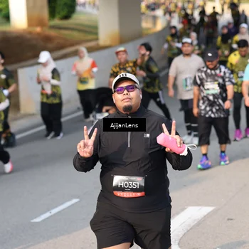 Runner Photo 6346377