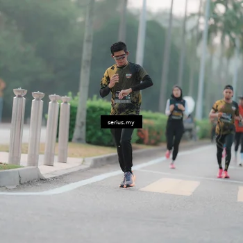 Runner Photo 6346379