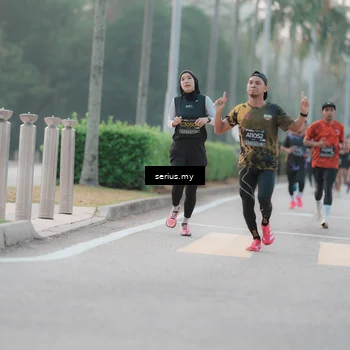 Runner Photo 6346381