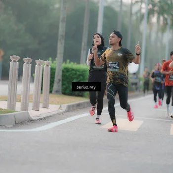 Runner Photo 6346420