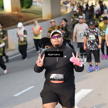 Runner Photo 6346428