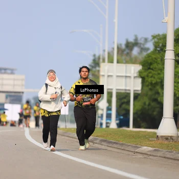Runner Photo 6346439