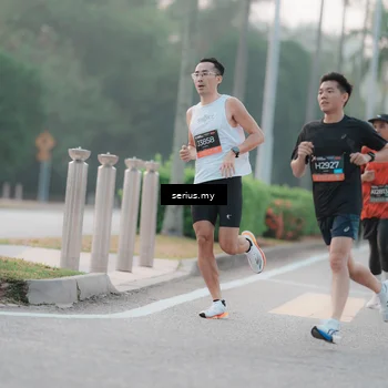 Runner Photo 6346453