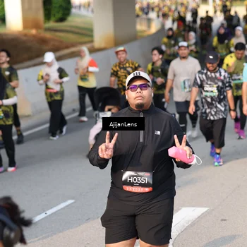 Runner Photo 6346463