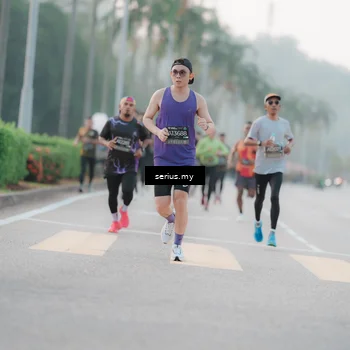 Runner Photo 6346464