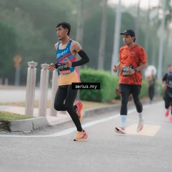 Runner Photo 6346470