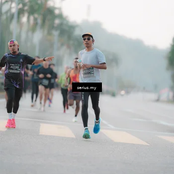 Runner Photo 6346514