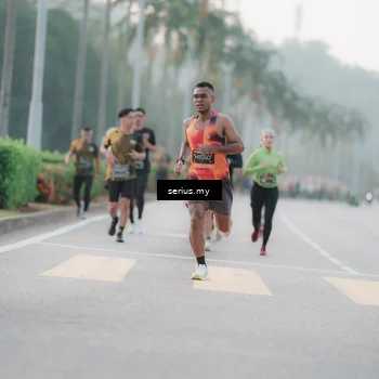 Runner Photo 6346548