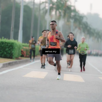 Runner Photo 6346552