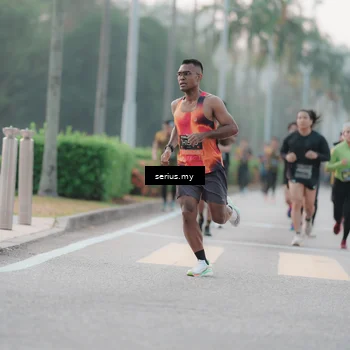 Runner Photo 6346559