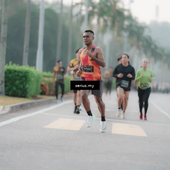 Runner Photo 6346560