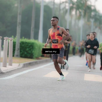 Runner Photo 6346575