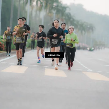 Runner Photo 6346592