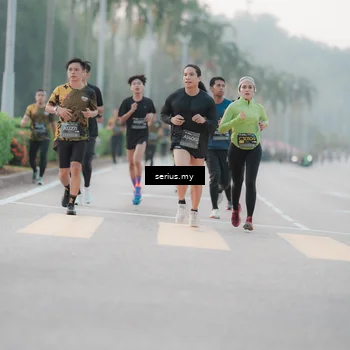 Runner Photo 6346596