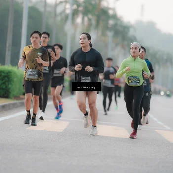 Runner Photo 6346631